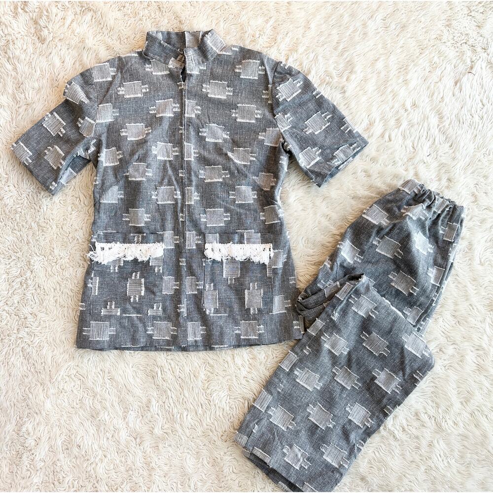 70s Grey & White Slub Knit Fringe Set